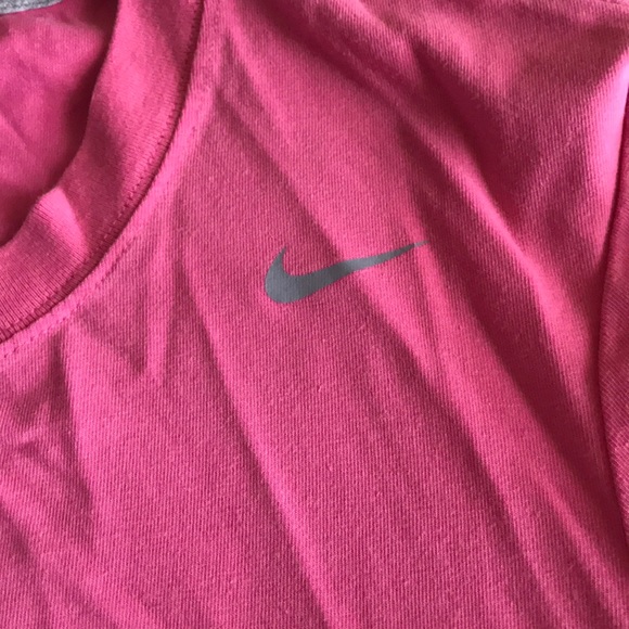 Nike cotton tee sz. Small - Picture 3 of 3